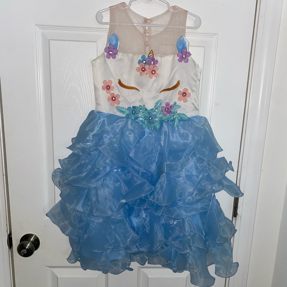 Adorable Unbranded Girls Unicorn Dress Size 2 from China (fits like a 6-8 US)